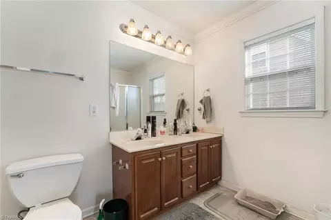 3884 Range Crest Ct, High Point, NC 27265 photo 16