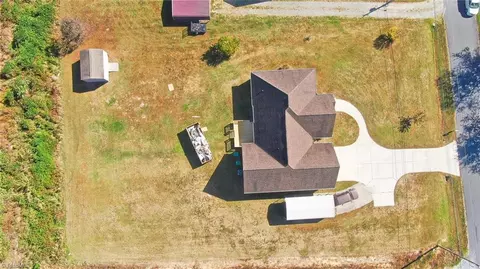 4642 Colonial Cir, Trinity, NC 27370 photo 35