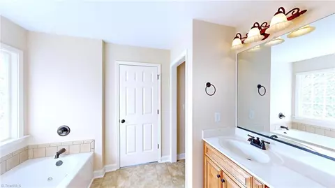 4642 Colonial Cir, Trinity, NC 27370 photo 23