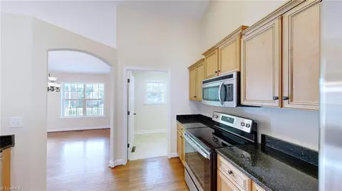 4642 Colonial Cir, Trinity, NC 27370 photo 10