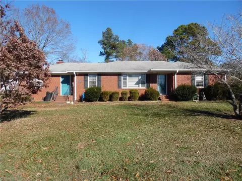 928 Main St, Yanceyville, NC 27379