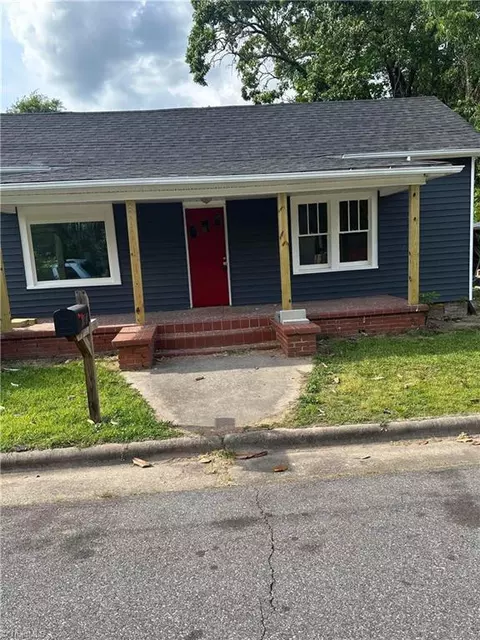 1425 Maryland Ave, Eden, NC 27288