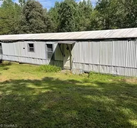 297 Timber Ridge Dr, Salisbury, NC 28144
