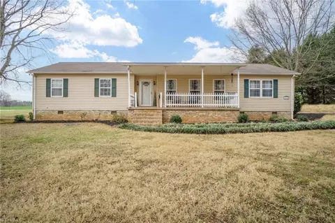 210 Augusta Dr, Cleveland, NC 27013