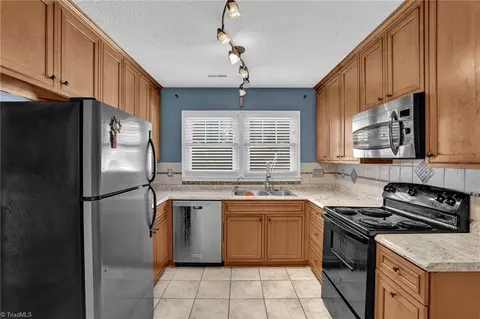 3307 Rockingham Rd, High Point, NC 27265 photo 5