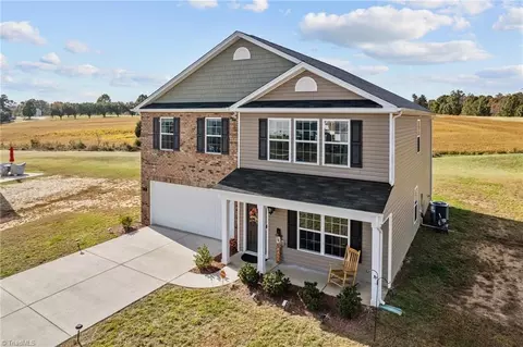 193 Naples Rd, Lexington, NC 27295