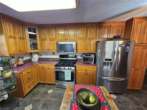 161 Deer St, Boone, NC 28607 photo 8