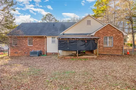 330 Old Camp Rd, Denton, NC 27239 photo 17