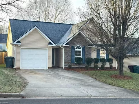5616 Sycamore Glen Rd, Greensboro, NC 27405