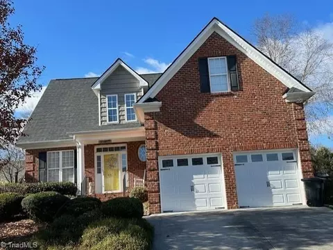 4612 Center Rock Ct, Winston Salem, NC 27127