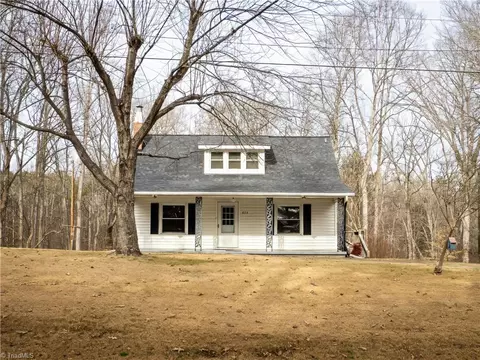 829 Eden Rd, Stoneville, NC 27048