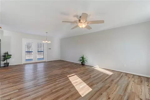 780 Summit Loop, Eden, NC 27288 photo 5