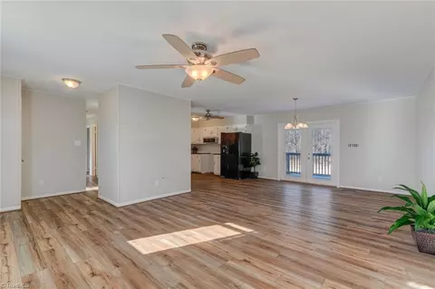 780 Summit Loop, Eden, NC 27288 photo 9