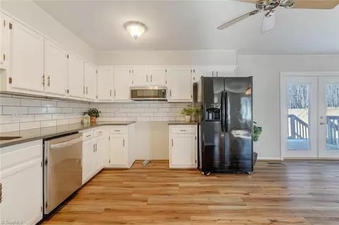 780 Summit Loop, Eden, NC 27288 photo 14