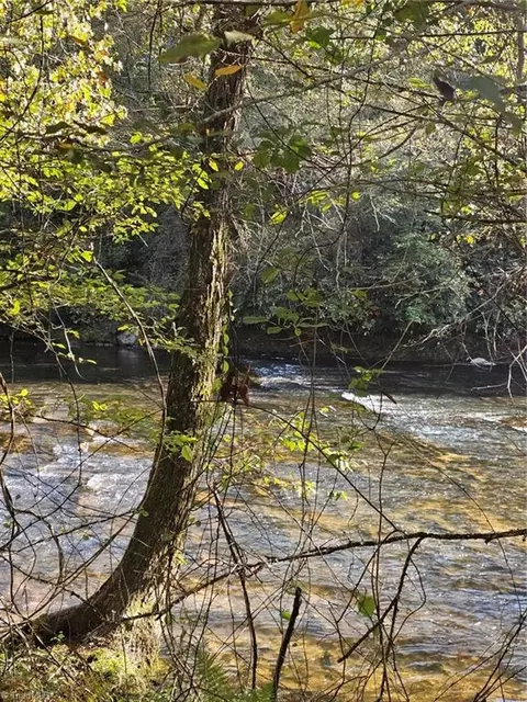 19 Dowell Ridge Road, North Wilkesboro, NC 28659