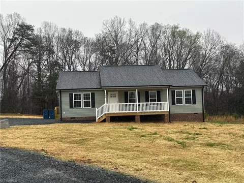 798 Main St W, Franklinville, NC 27248