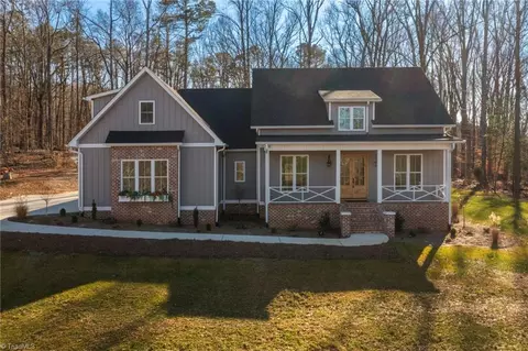 2399 Rocky Cove Ln, Denton, NC 27239