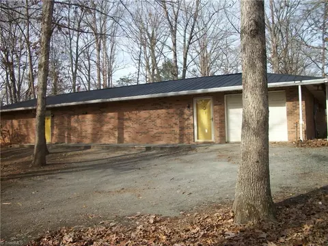 1022 Westerly Park Rd, Eden, NC 27288