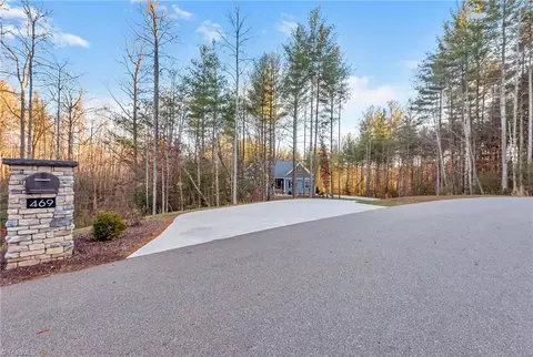 469 Burberry Dr, Purlear, NC 28665 photo 45