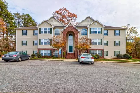 160 James Rd #1D, High Point, NC 27265