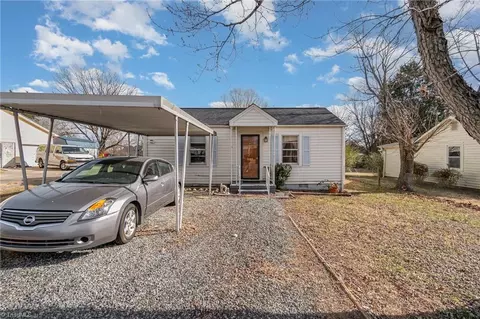 1005 White St, Lexington, NC 27295