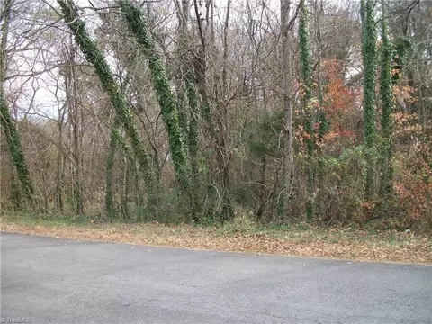 0 Woodview Dr, Eden, NC 27288