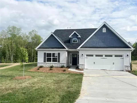 599 Mahogany Dr #LOT 215, Thomasville, NC 27360