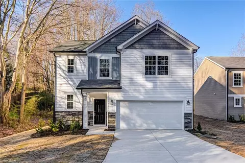 2553 Wallingford Rd, Winston Salem, NC 27101