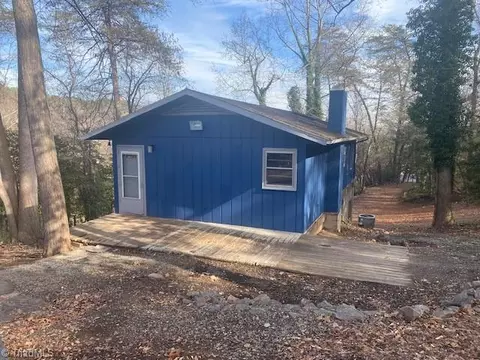 144 Ranger Rd, Wilkesboro, NC 28697