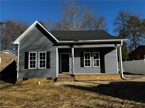 739 Hendrix St, High Point, NC 27260