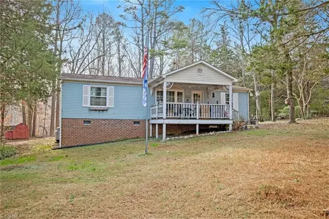 3562 Kemp Mill Rd, Asheboro, NC 27205