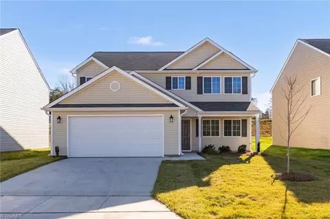 708 Brampton Dr, Mcleansville, NC 27301