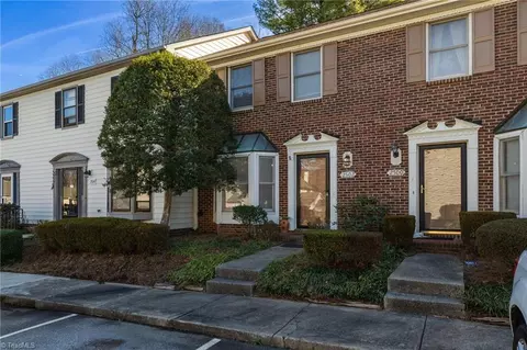 2502 Cottage Pl, Greensboro, NC 27455