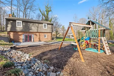 29 Windsor Rd, Thomasville, NC 27360 photo 42