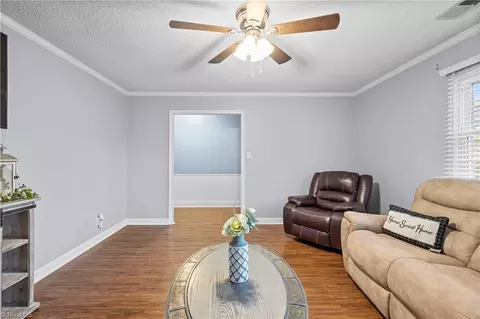 29 Windsor Rd, Thomasville, NC 27360 photo 10