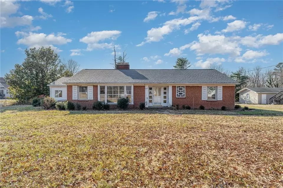 955 Main St, Yanceyville, NC 27379 Movoto