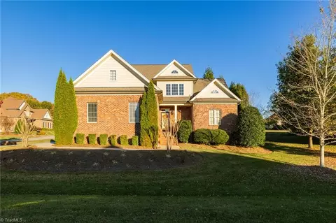 8208 Messenger Ct, Stokesdale, NC 27357