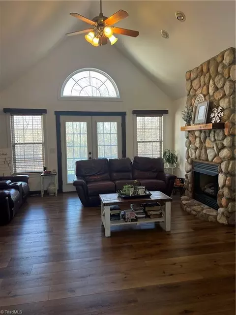 4678 Hoover Hill Rd, Trinity, NC 27370 photo 18