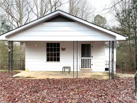 2511 Pekin Rd, Candor, NC 27229