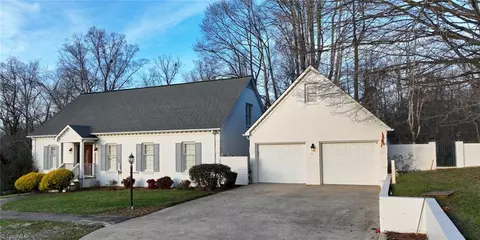 150 Brookview Rd N, North Wilkesboro, NC 28659
