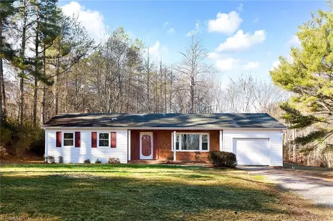 8690 Buttonup Ct, Germanton, NC 27019