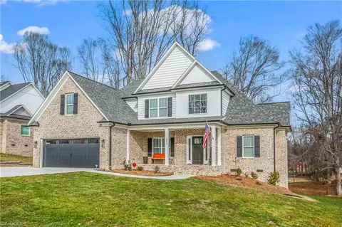 156 Pipers Rdg W, Winston Salem, NC 27127