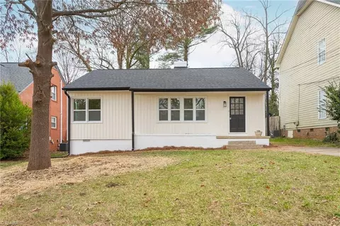 434 Radiance Dr W, Greensboro, NC 27403