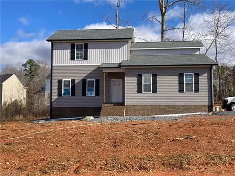 1623 Johnnys Way Rd, Asheboro, NC 27203