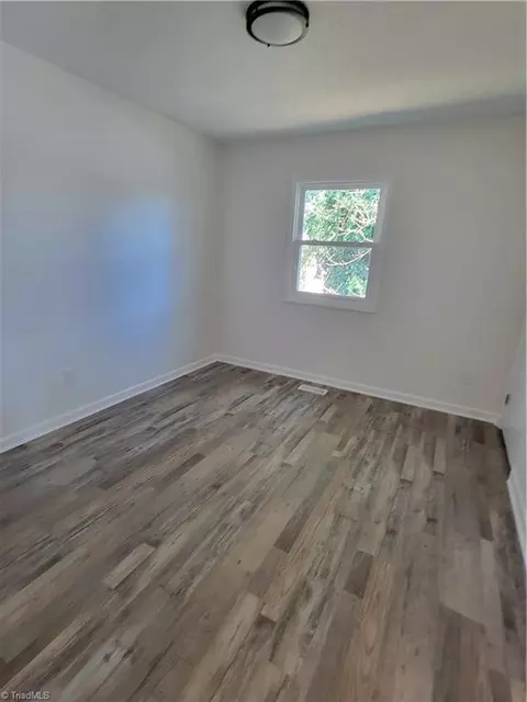 703 Redding Dr, High Point, NC 27260 photo 15