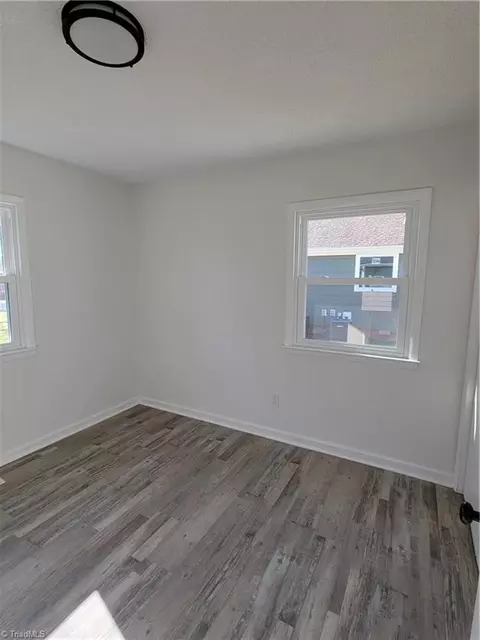 703 Redding Dr, High Point, NC 27260 photo 13