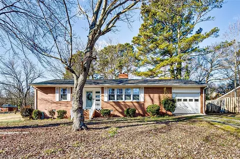 1708 Arrow Wood Rd, Asheboro, NC 27205