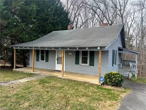 183 Dusty Ln, Mount Airy, NC 27030