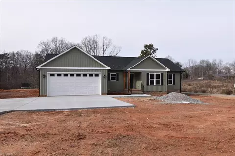 1605 Concrete Works Rd, Winston Salem, NC 27107