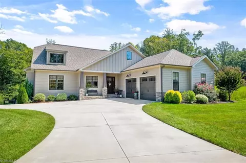 671 Lissara Lodge Dr, Lewisville, NC 27023